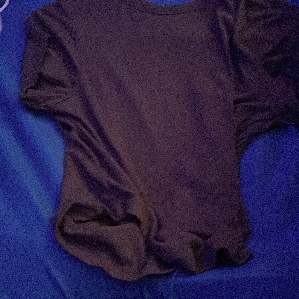 Brown ish green kids size shirt for girls L but looks M